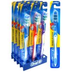 ZZZ12Oral-B Toothbrush Shiny Clean